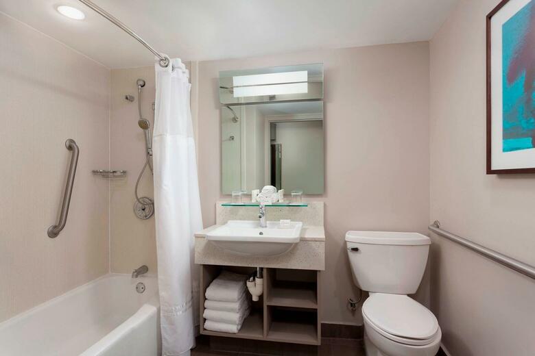 Hotel Courtyard By Marriott
