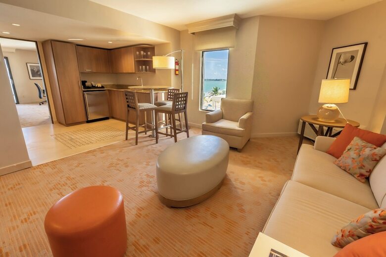 Hotel Courtyard By Marriott