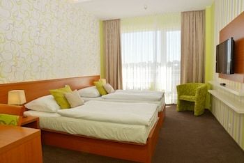 Avanti Hotel