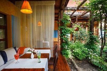 Alexander House Boutique Hotel