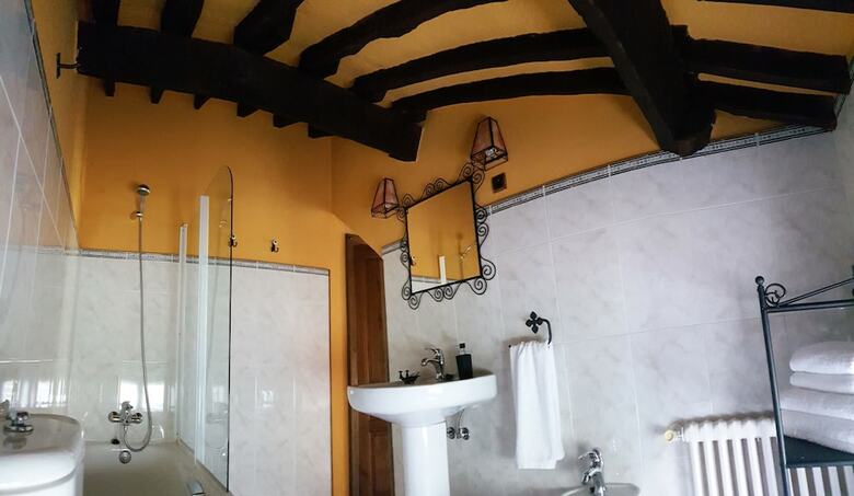 Agroturismo La Casona De Sames