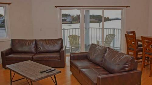 Hotel Longliner Lodge And Suites
