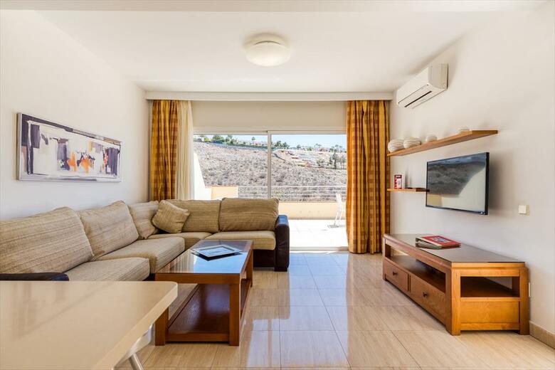 Aparthotel Holiday Club Sol Amadores