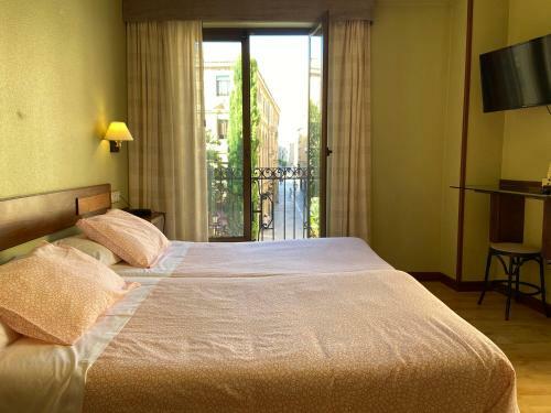 Hostal Concejo