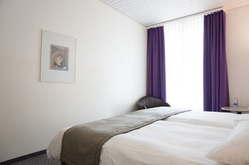 Hotel Fly Away Zurich Airport