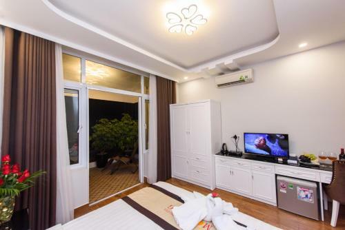 Morning Star Hotel