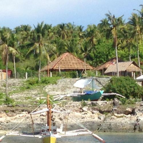 Liwayway Sa Bohol - Pamilacan Bed & Breakfast