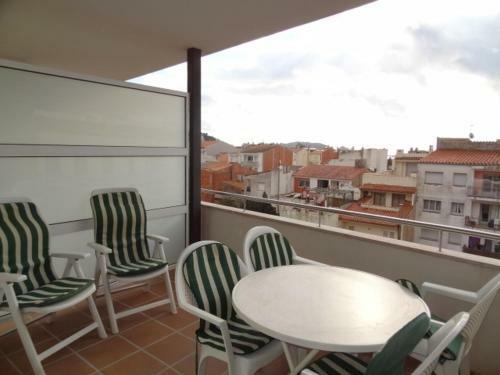 Apartamentos Estartit Park