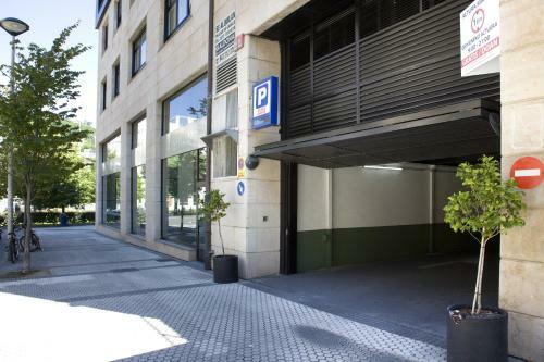 Hostal Pensi�n T5 Donostia Suites