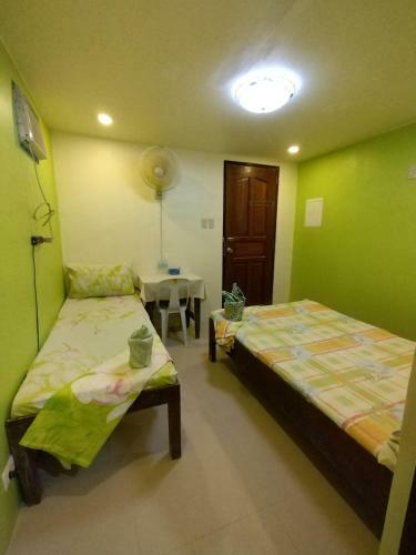 Hostal Joyful Guest House