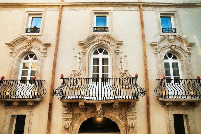 Algil� Ortigia Charme Hotel