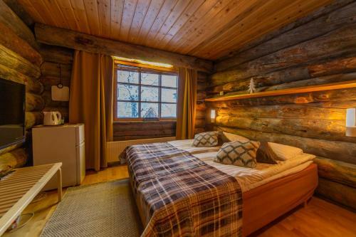 Hostal Log House Kuukkeli Teerenpes�