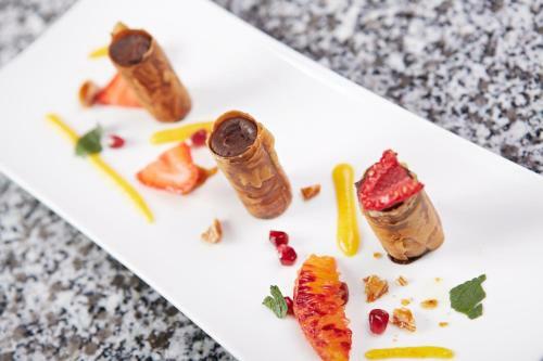 Hotel H�tel Mets Et Plaisirs