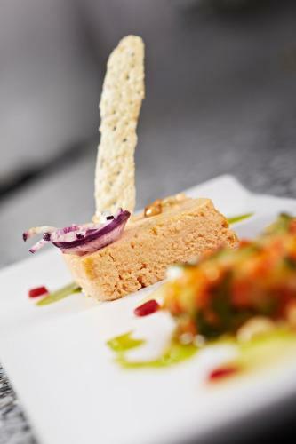 Hotel H�tel Mets Et Plaisirs
