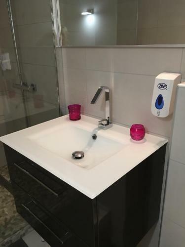 Hostal Les Chambres D'h�tes D'alice Dior
