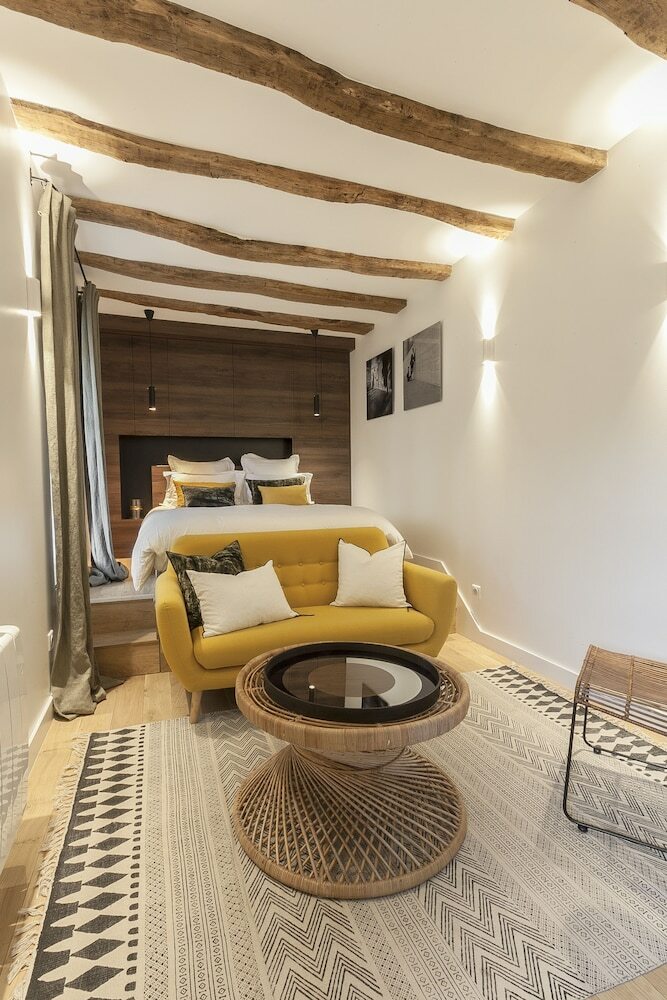 Hostal Maison Tandem