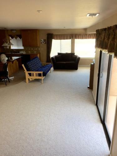 Apartamento 2172-2178 Main St
