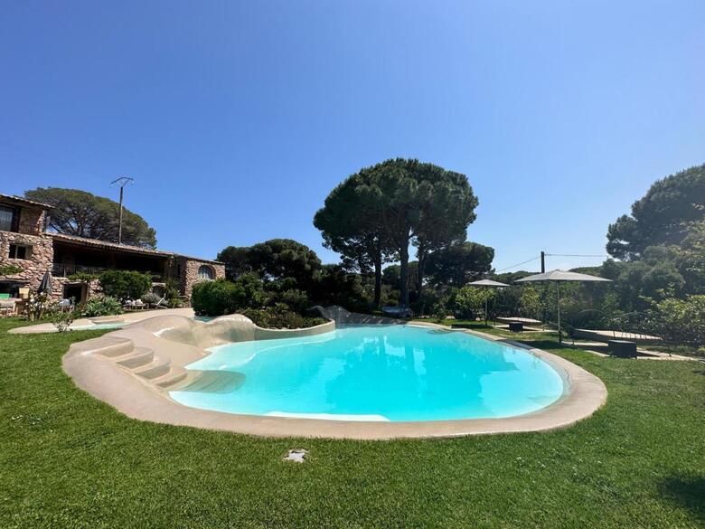 Hotel H�tel Ambassador Palombaggia
