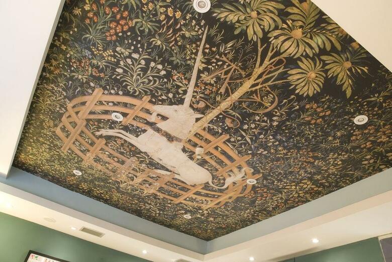 Hostal Revolutum Hostel