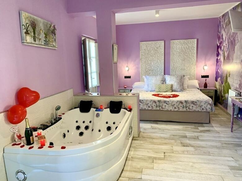Apartamento Suites Con Jacuzzi Santillana