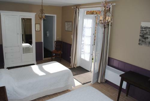 Bed & Breakfast Bienvenue � La Ville Es Gris