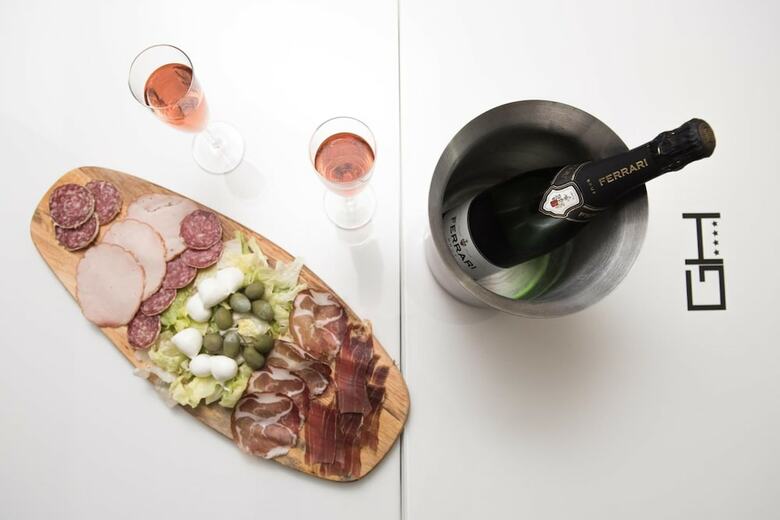 Gardenia Hotel