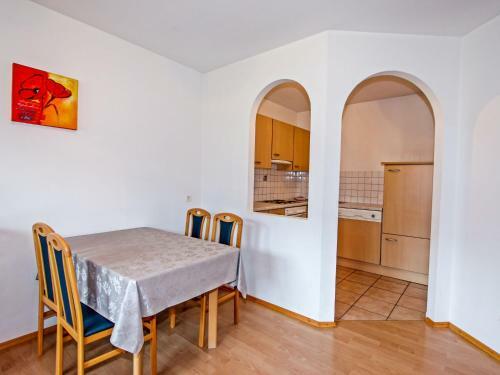 Apartamento Vroni 4