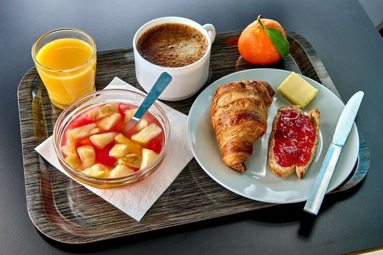 Hotel Kyriad Direct Dijon Sud - Chenove