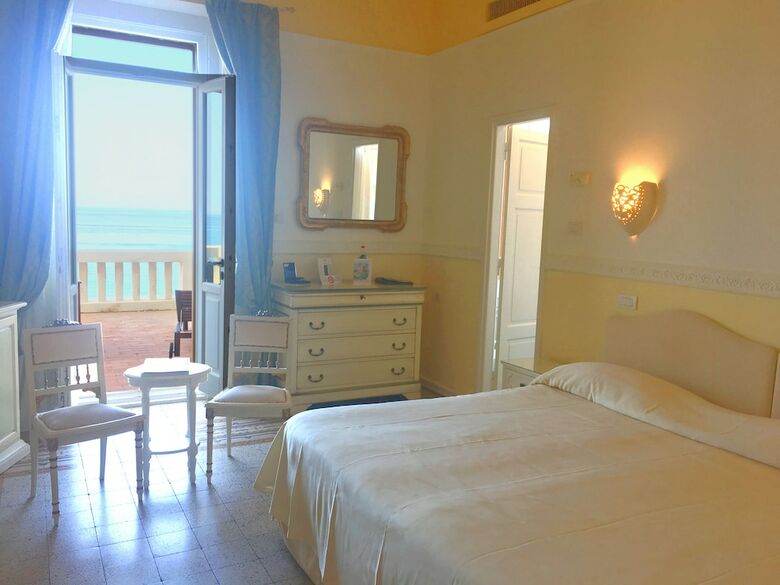 Villa Las Tronas Hotel & Spa