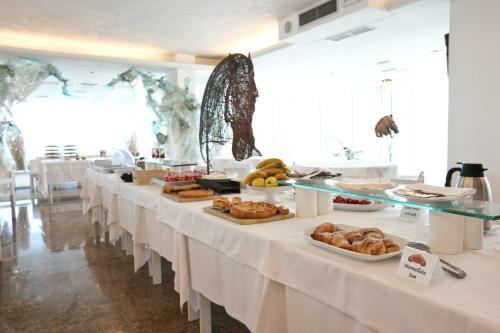 Alexander Museum Palace Hotel