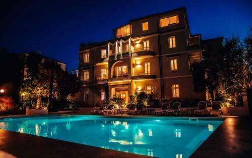 Hotel Benaco