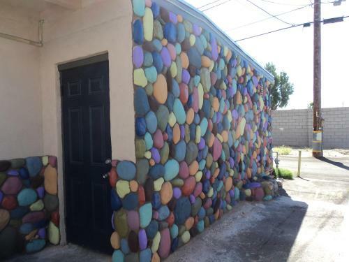 Travelers Bed & Breakfast Hostel
