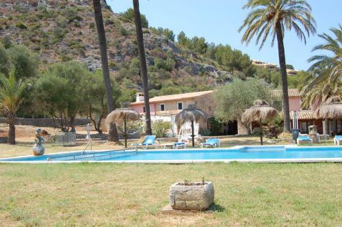Puerto Pollensa Villas And Apartments