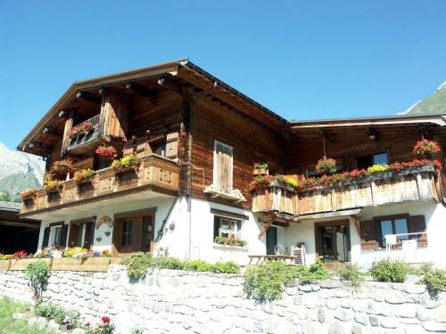 Apartamentos Le Foueustarle
