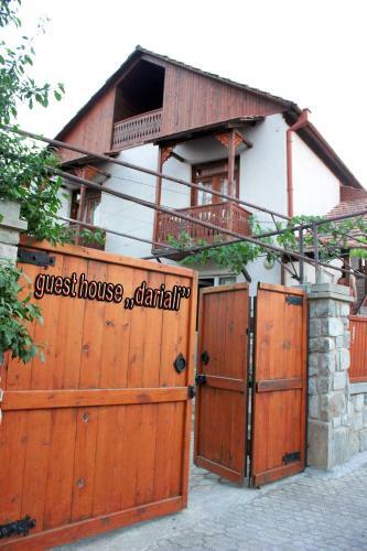 Hostal Guesthouse Dariali