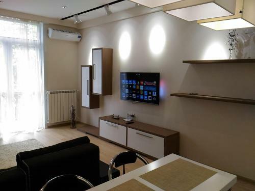 Apartment On Iunkerta Street