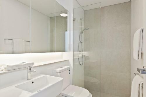 Wyndel Apartments - Military
