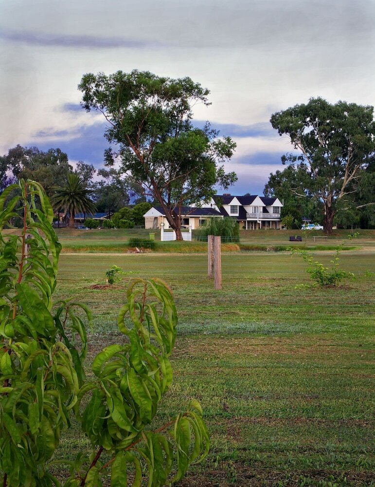 Motel The Duck Inn Apartments