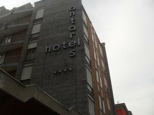 Hotel Antares