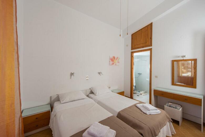 Aparthotel Rouladina Apartments