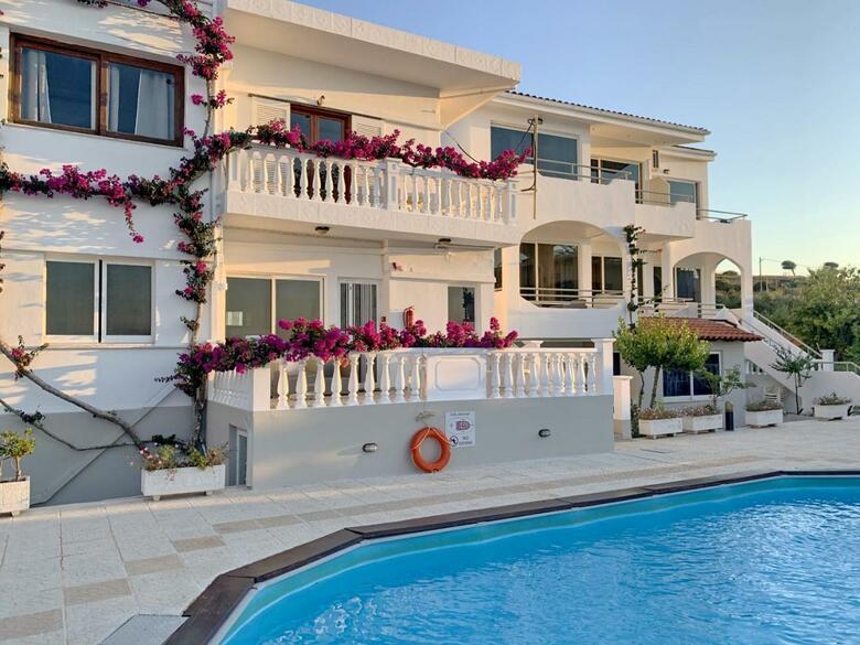 Aparthotel Rouladina Apartments