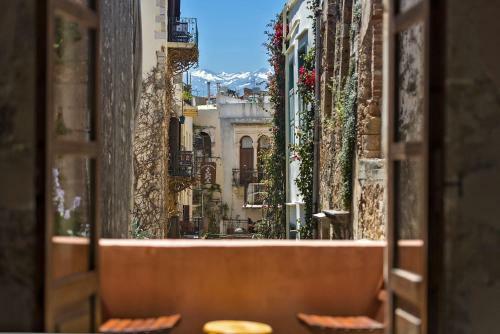 Hostal Fagotto Art Residences