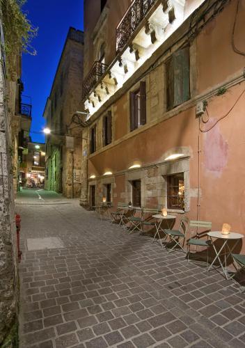 Hostal Fagotto Art Residences
