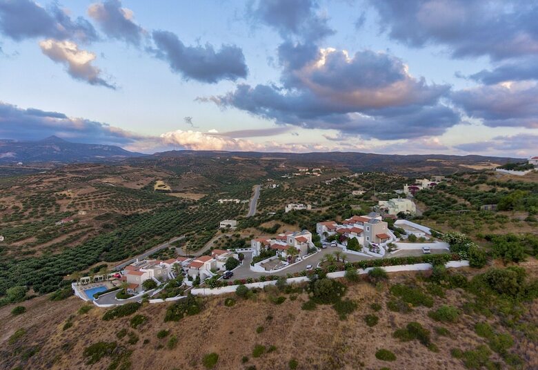 Aparthotel Castri Village Hotel