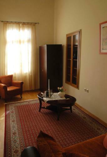 Hostal Allotino Pension