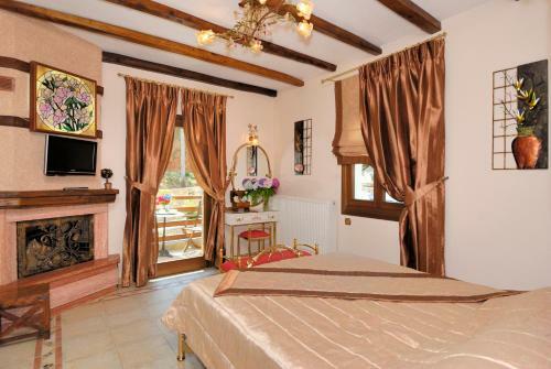 Hostal Nikolaou House