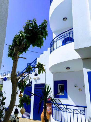 Psaras Apartments