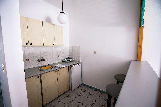 Julia Apartments