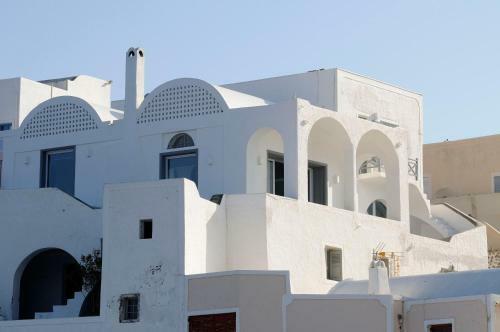 Beautiful Oia Villa