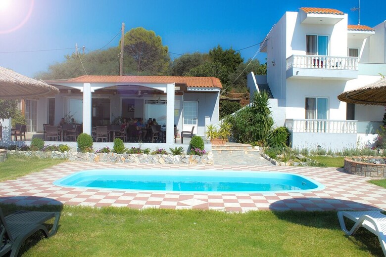 Hostal Gardenia Hotel